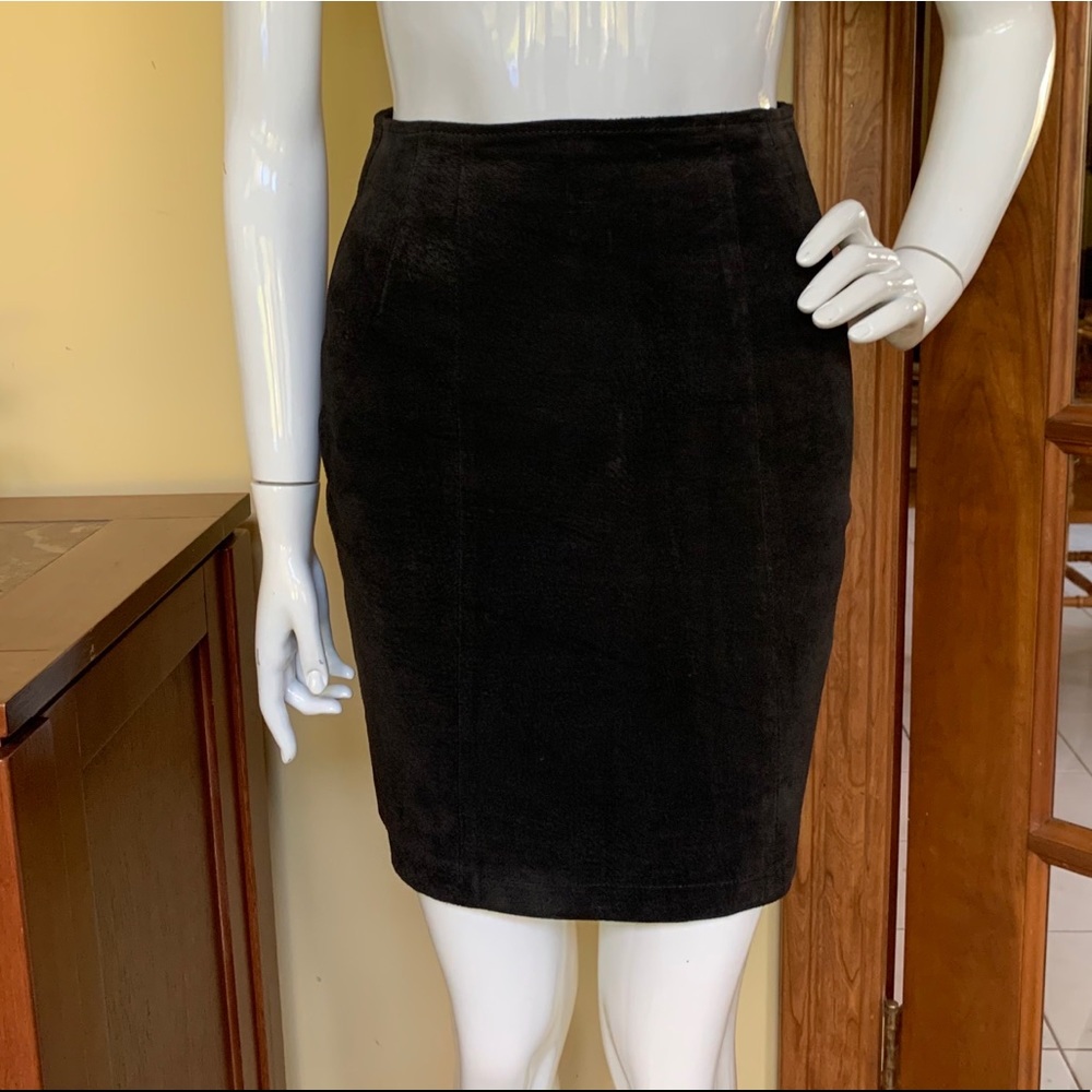 Foxrun Black Suede Leather Pencil Skirt
